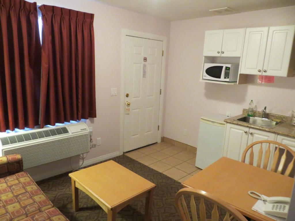 Cactus Tree Inn Оливер Экстерьер фото