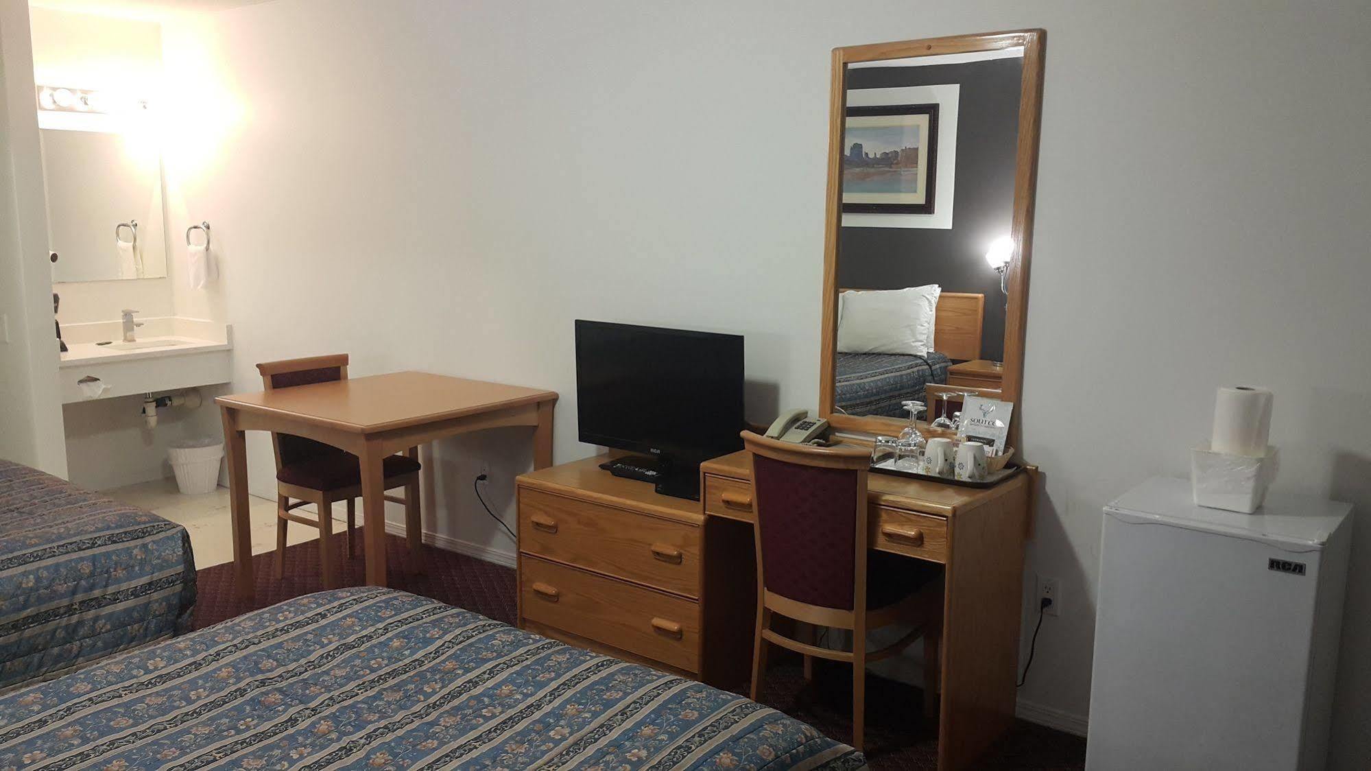 Cactus Tree Inn Оливер Экстерьер фото