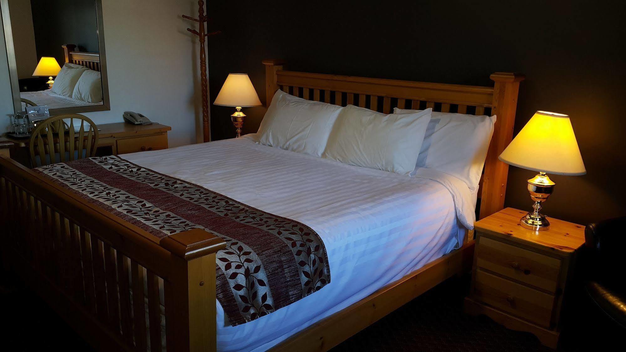 Cactus Tree Inn Оливер Экстерьер фото