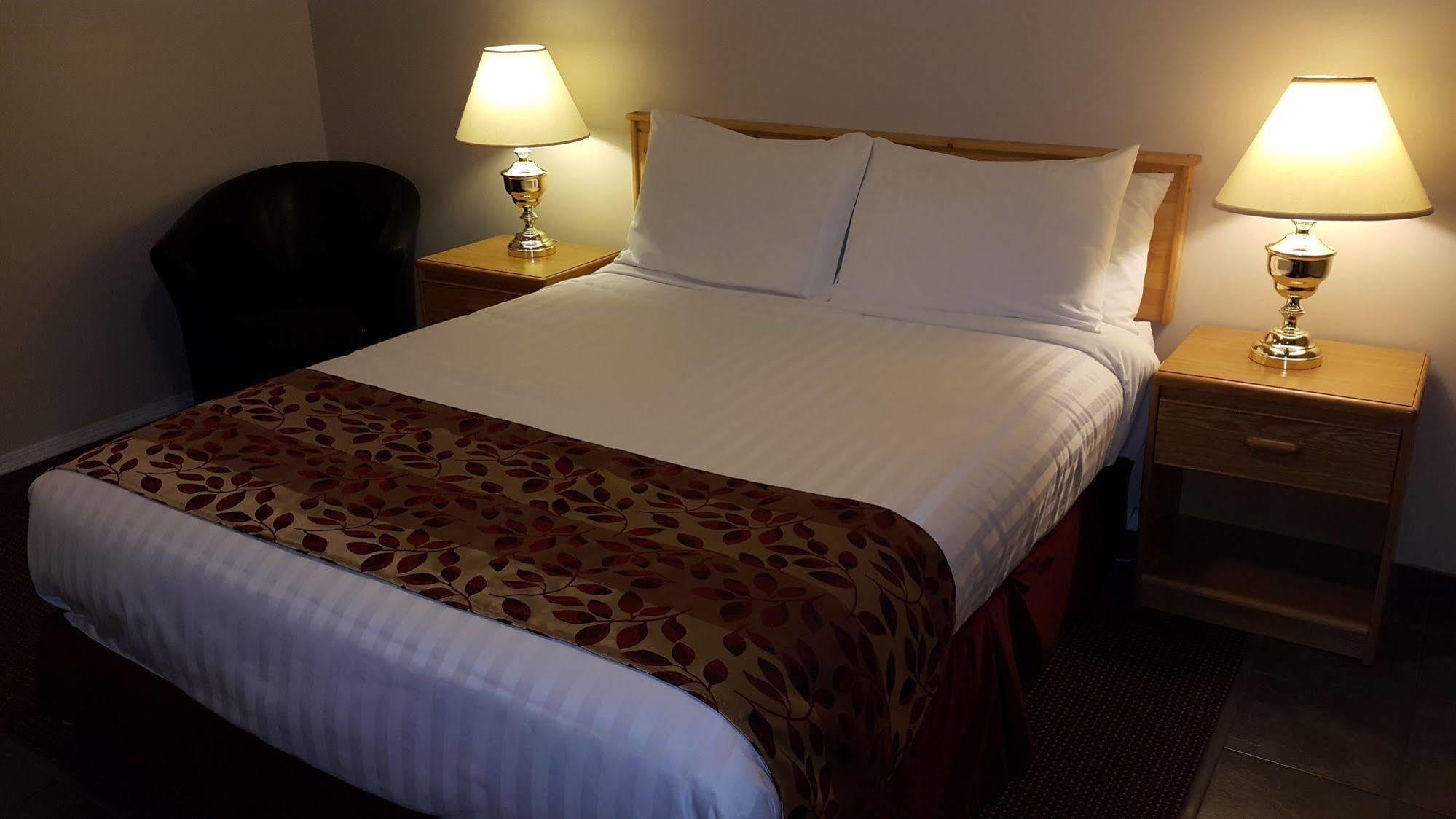 Cactus Tree Inn Оливер Экстерьер фото